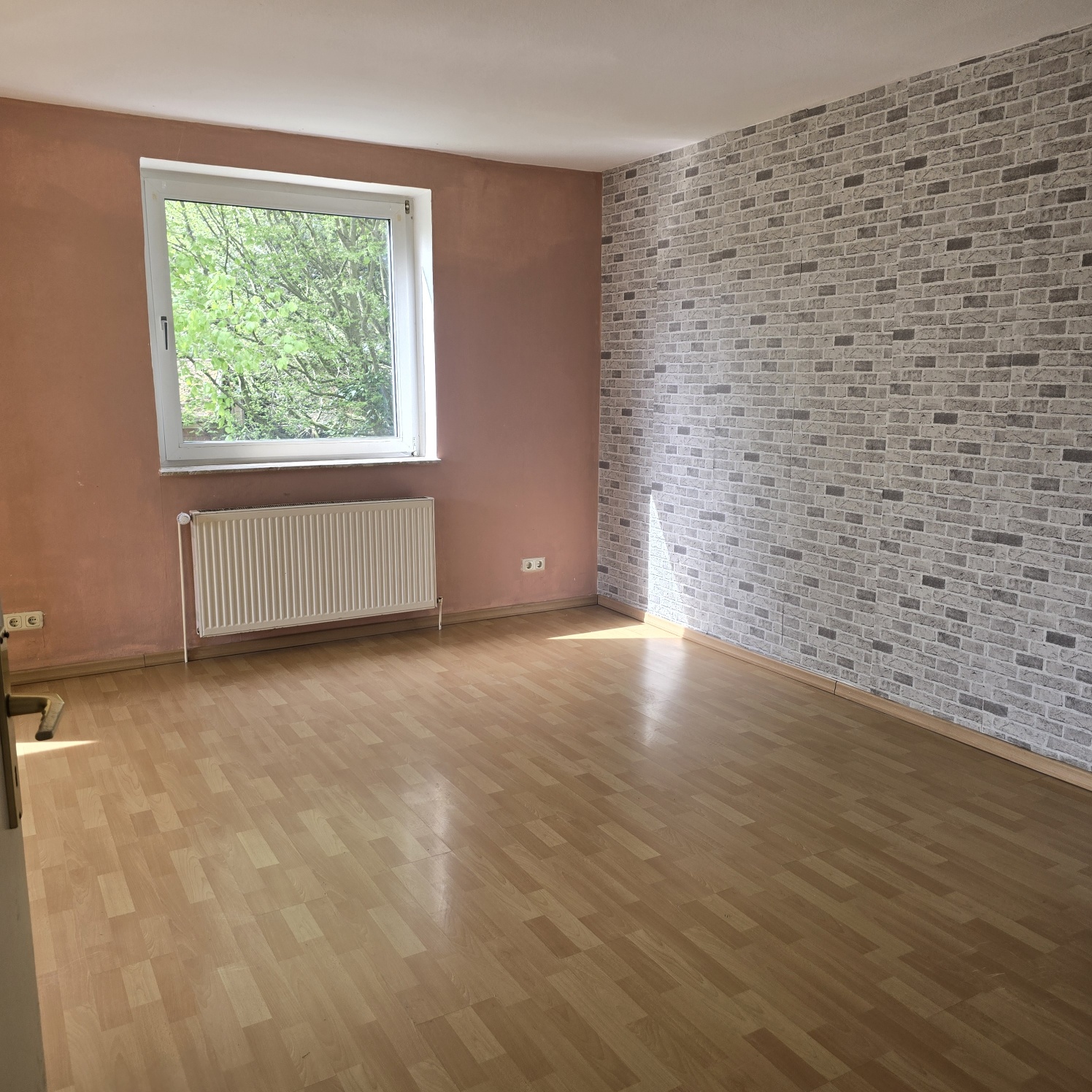 31553 Sachsenhagen – 3-Zimmer Erdgeschosswohnung mit Garten & 2 Stellplätzen