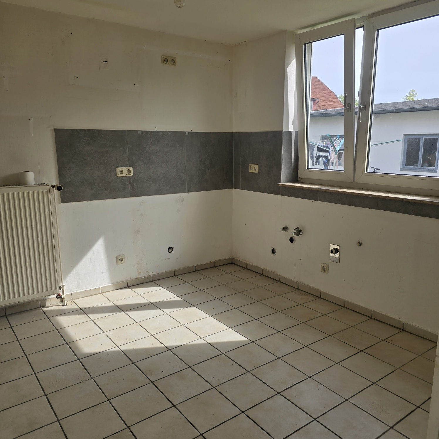 31553 Sachsenhagen – 3-Zimmer Erdgeschosswohnung mit Garten & 2 Stellplätzen