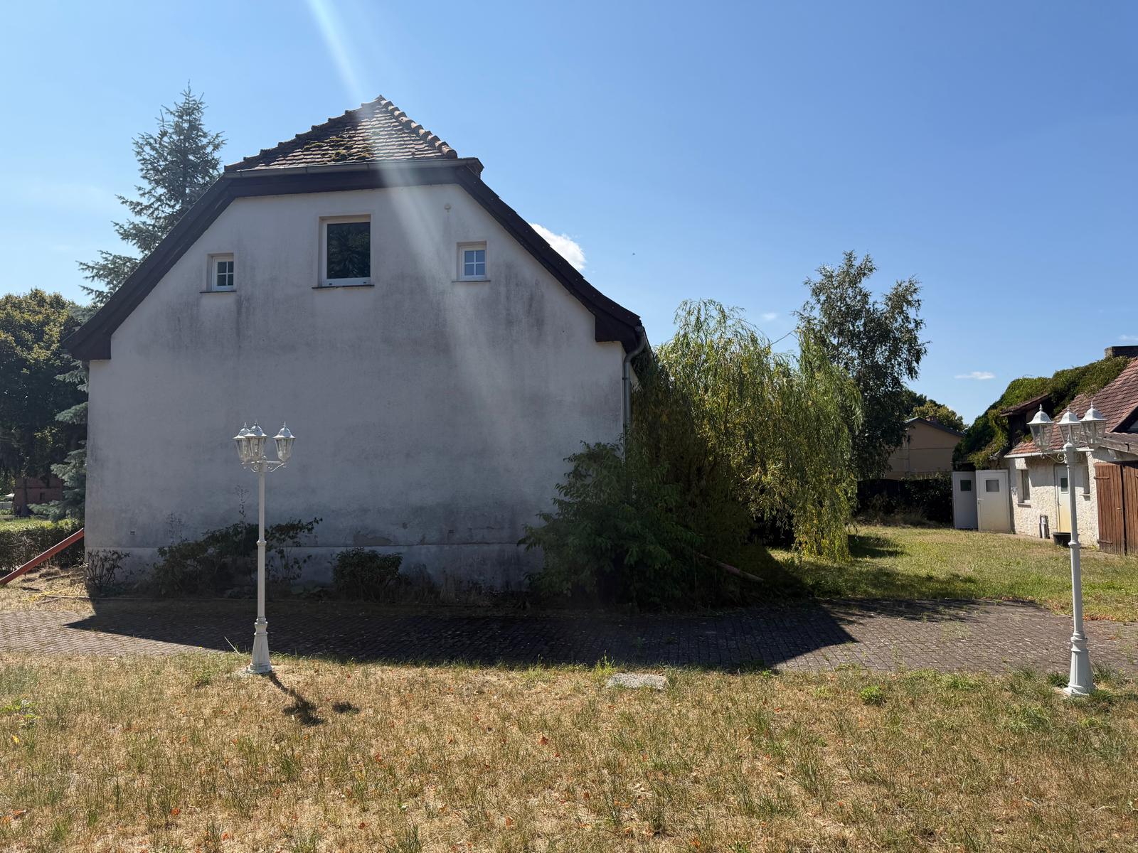 39619 Arendsee ( Ziemendorf ) – Einfamilienhaus mit Traumhaften Grundstück