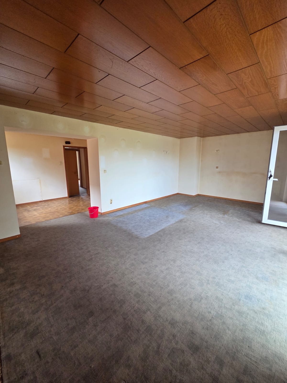 31515 Wunstorf – Großzügiges Einfamilienhaus auf 1.100 m² Grundstück in ruhiger Wohnlage