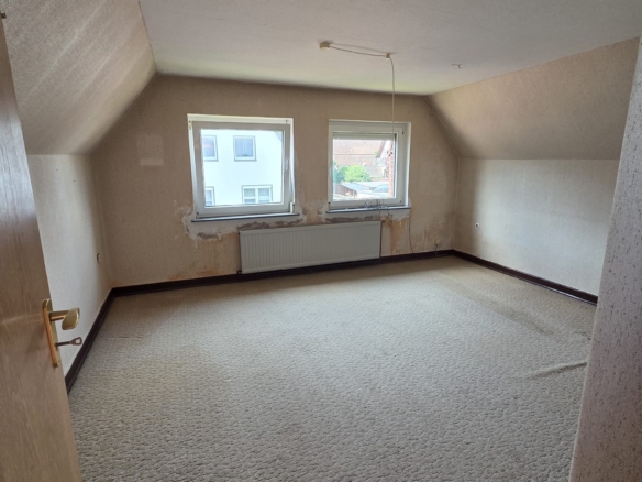 31515 Wunstorf – Großzügiges Einfamilienhaus auf 1.100 m² Grundstück in ruhiger Wohnlage